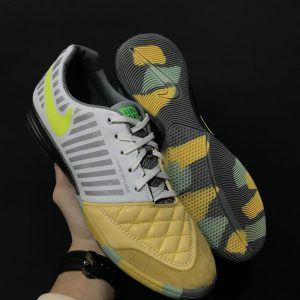 کفش سالنی نایک لونارگتو رنگ زرد-سفید سایز 40 تا 45