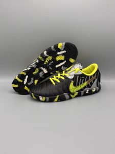 کفش سالنی نایک تمپو 10