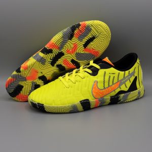 کفش فوتسال تمپو