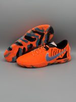 کفش فوتسال تمپو