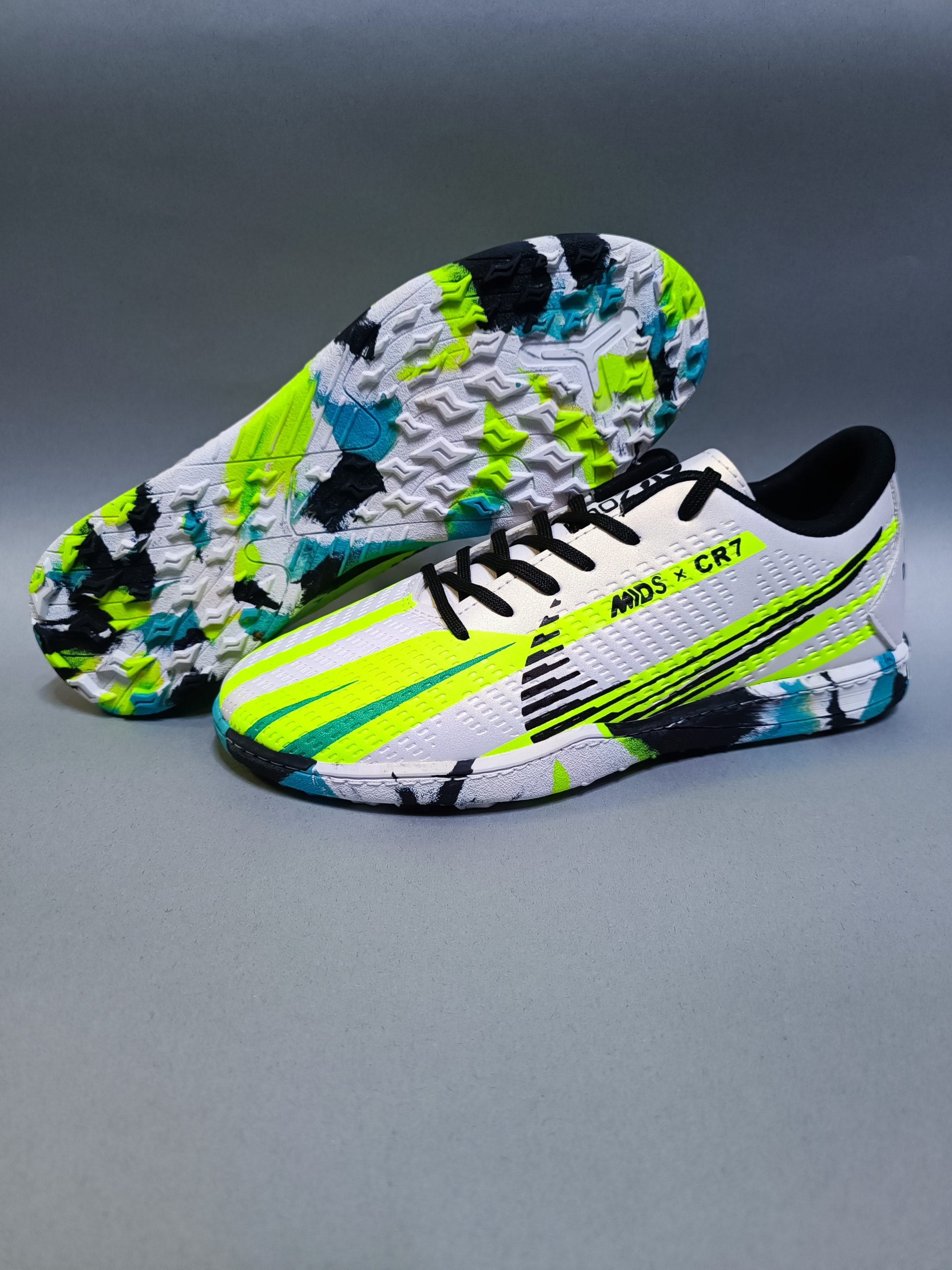 IMG_20251216_163011 کفش چمن مصنوعی نایک رونالدو